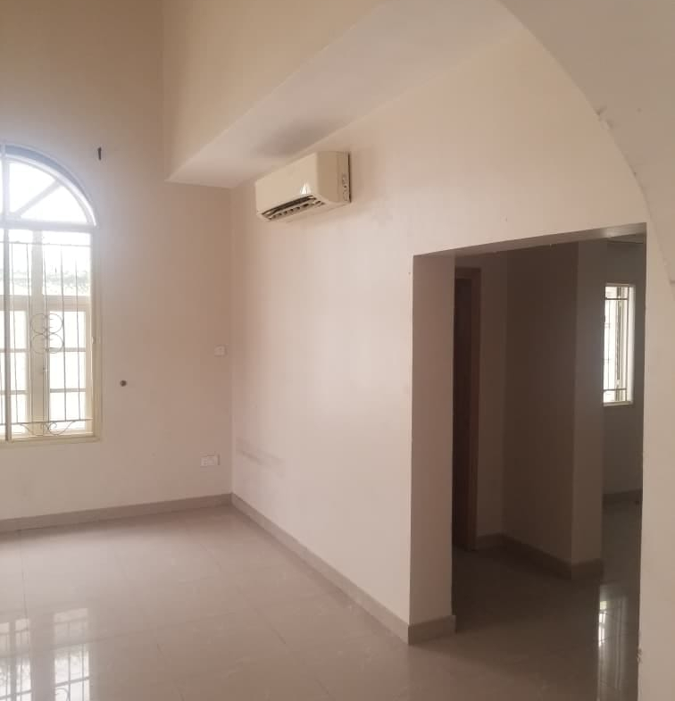 4-Bedroom Detached House with Mini Flat BQ